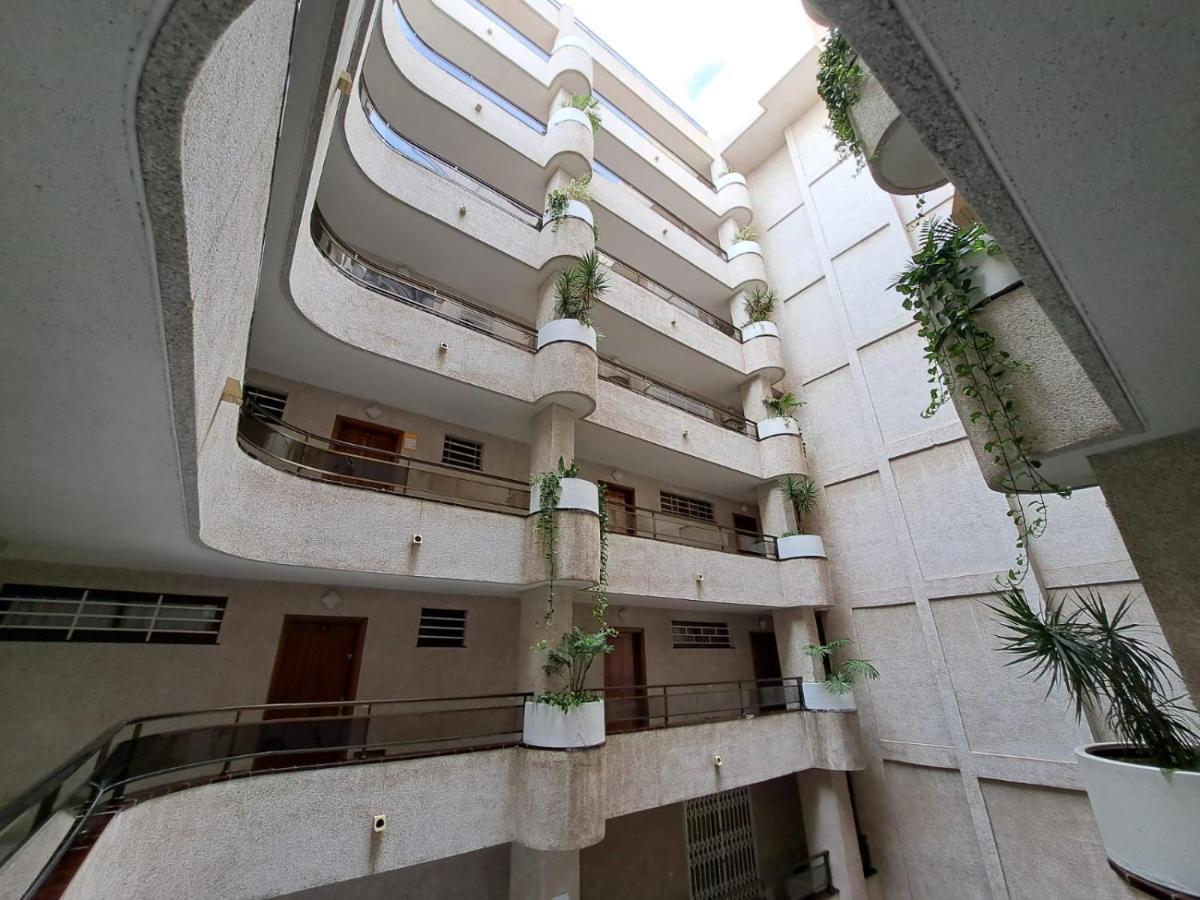 Newly Reformed 2 Bedroom Apartment In The Center Of Los Cristianos 洛斯克里斯蒂亚诺斯 外观 照片
